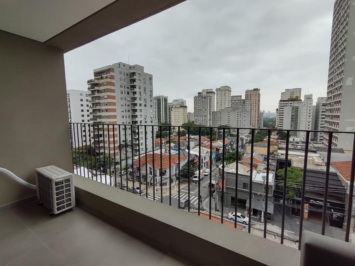 Vn Melo Alves *